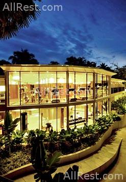 Courtyard Phuket at Surin Beach Hotel 20